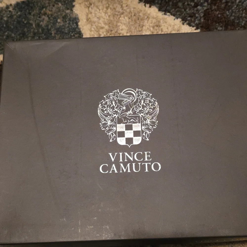 Vince Camuto Clogs - Picture 7 of 7